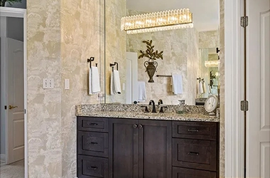 Our wallpaper installation brings elegance to any bathroom-1 Our wallpaper installation brings elegance to any bathroom-1